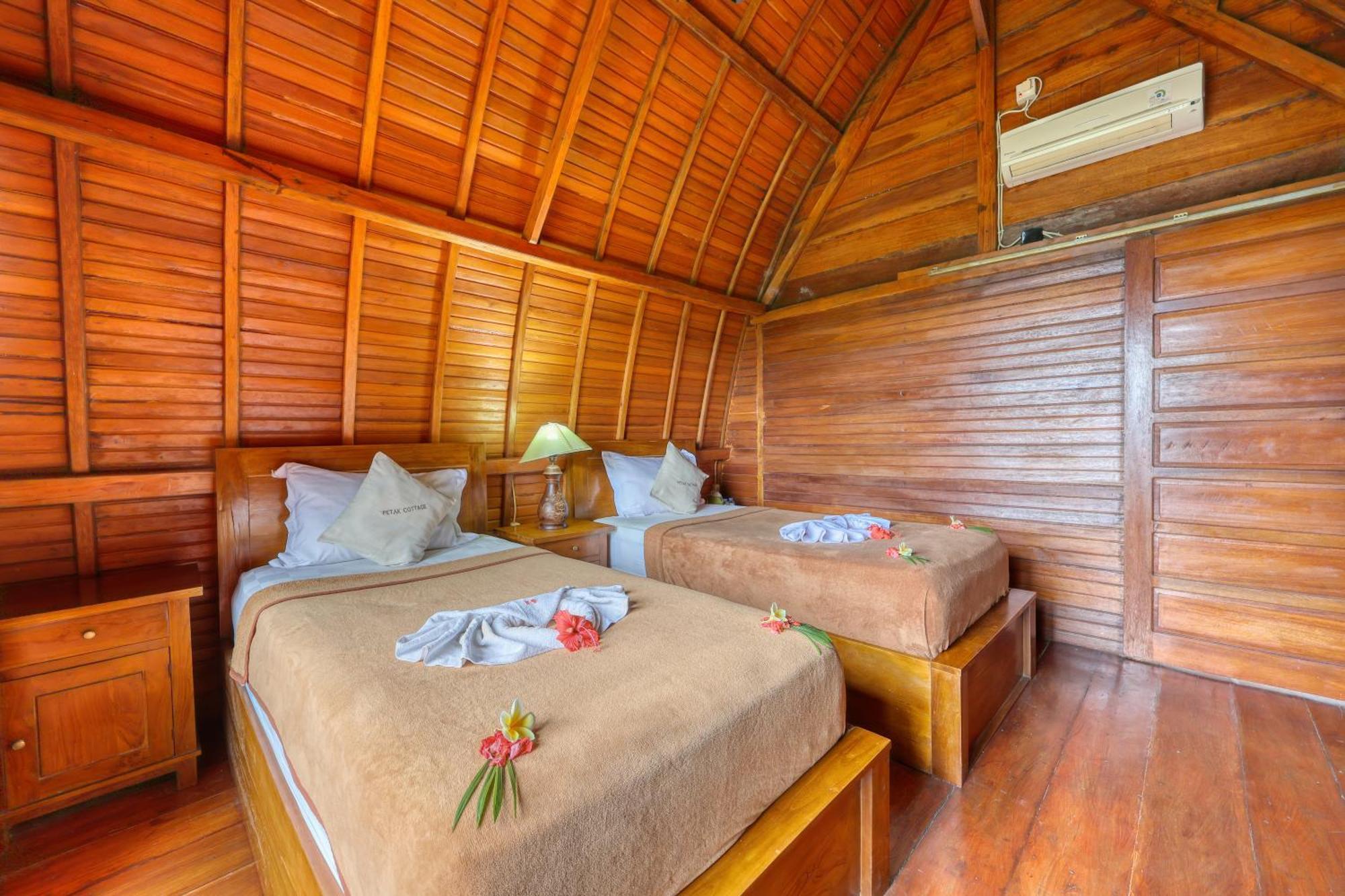 Petak Cottage Ped Exterior foto